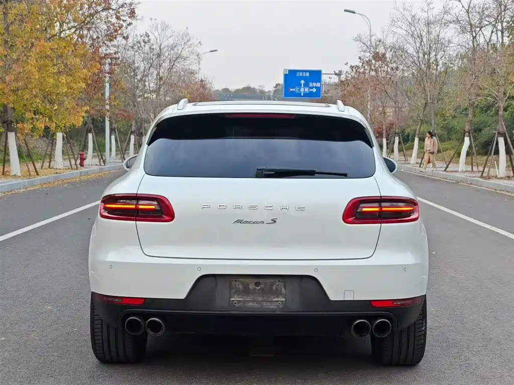 Porsche Macan 2017 Macan S 3.0T фото 9