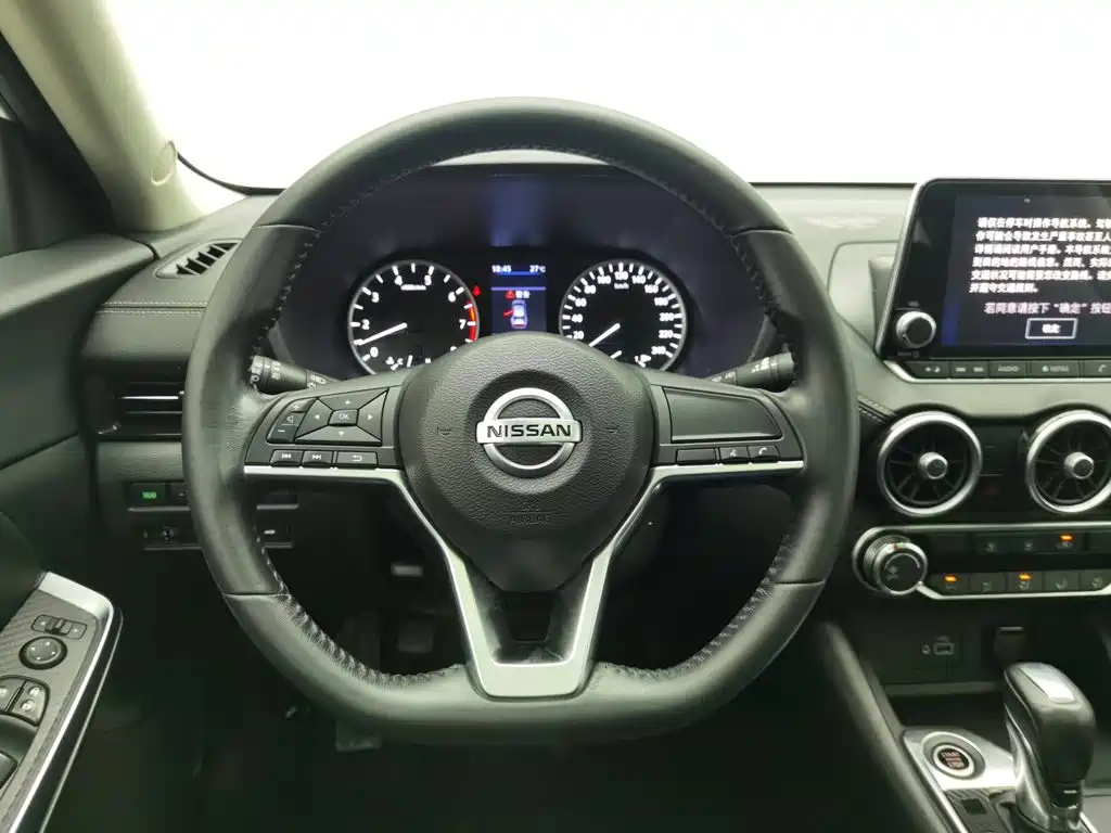 Nissan SYLPHY, миниатюра 11