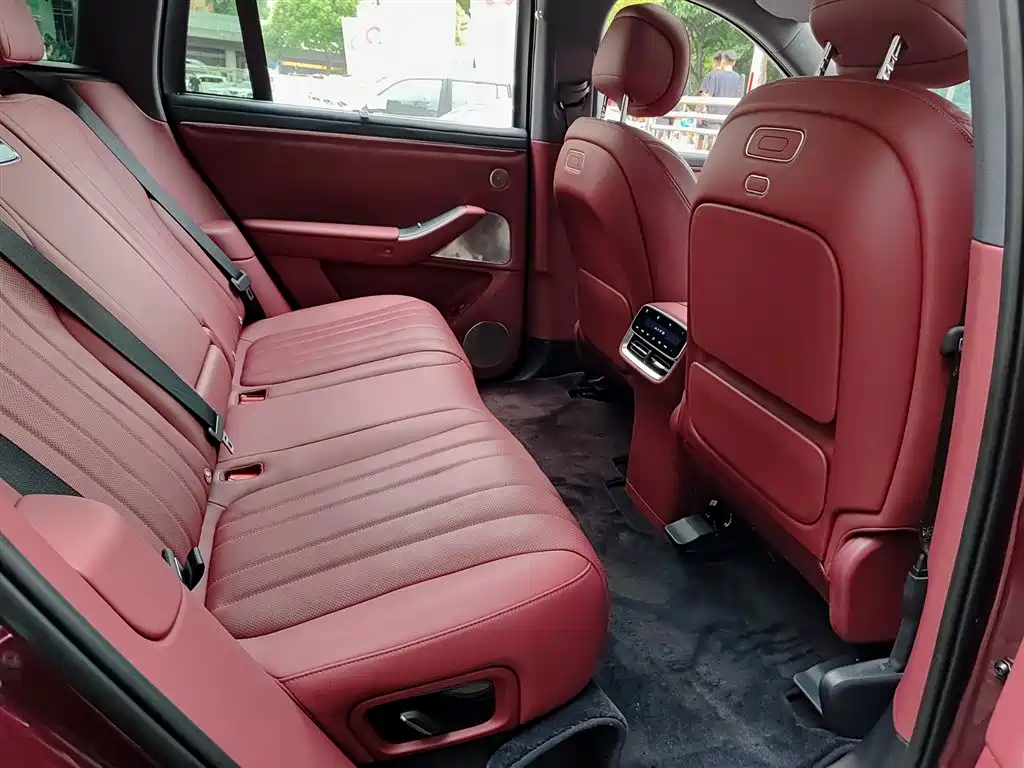 AITO Wenjie AITO M7 2026 Extended Range Ultra AWD 5-Seater фото 11