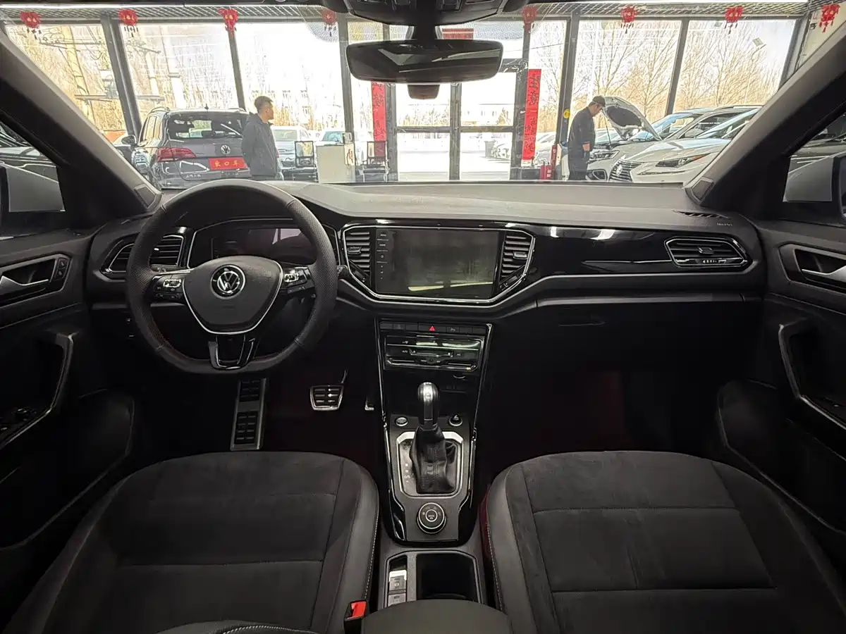 Volkswagen T-ROC 2021 Facelift 280TSI DSG 4WD Luxury Smart Connect Edition фото 17