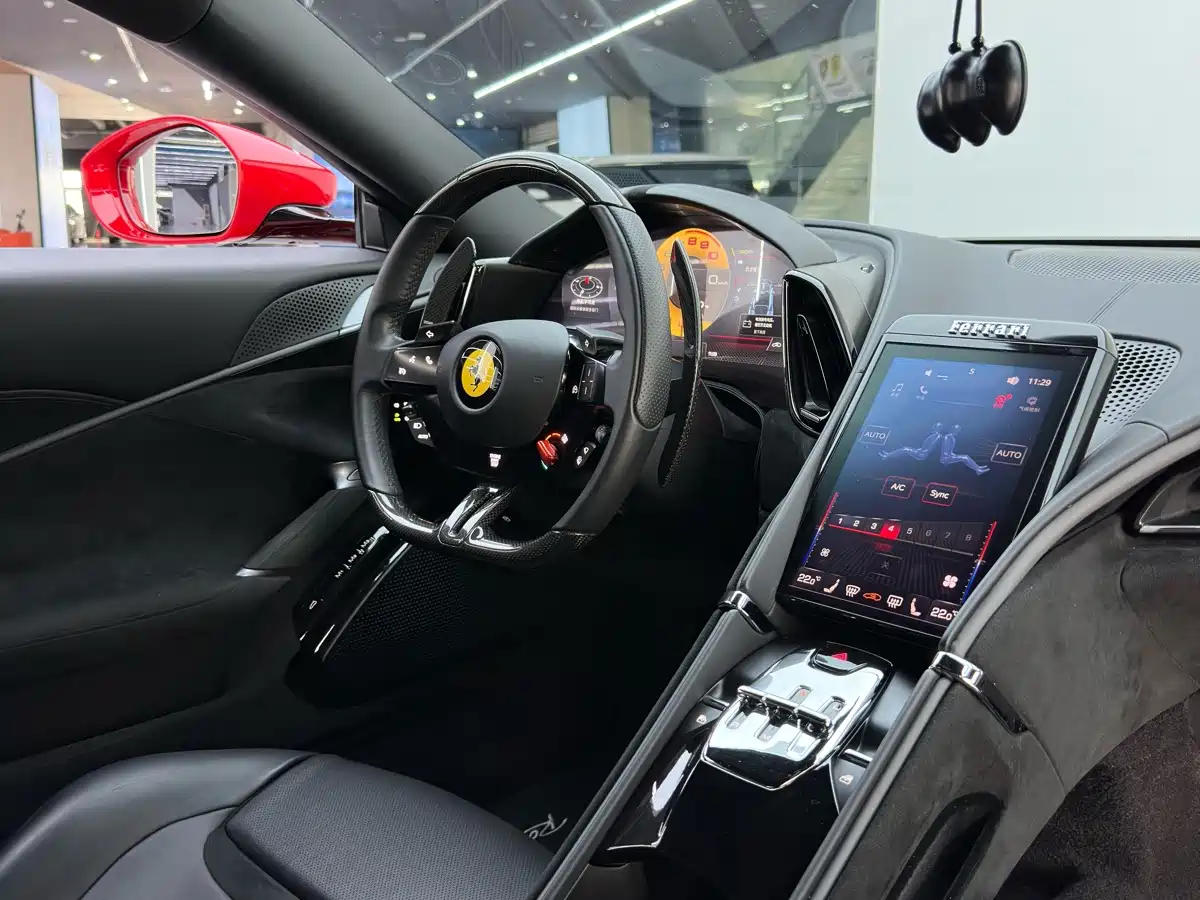 Ferrari Roma 2025 2020 3.9T V8