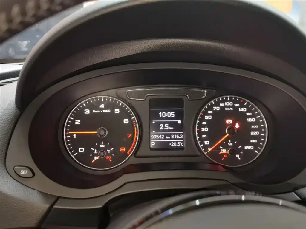 Audi Q3 2016 Model 30 TFSI Style фото 12