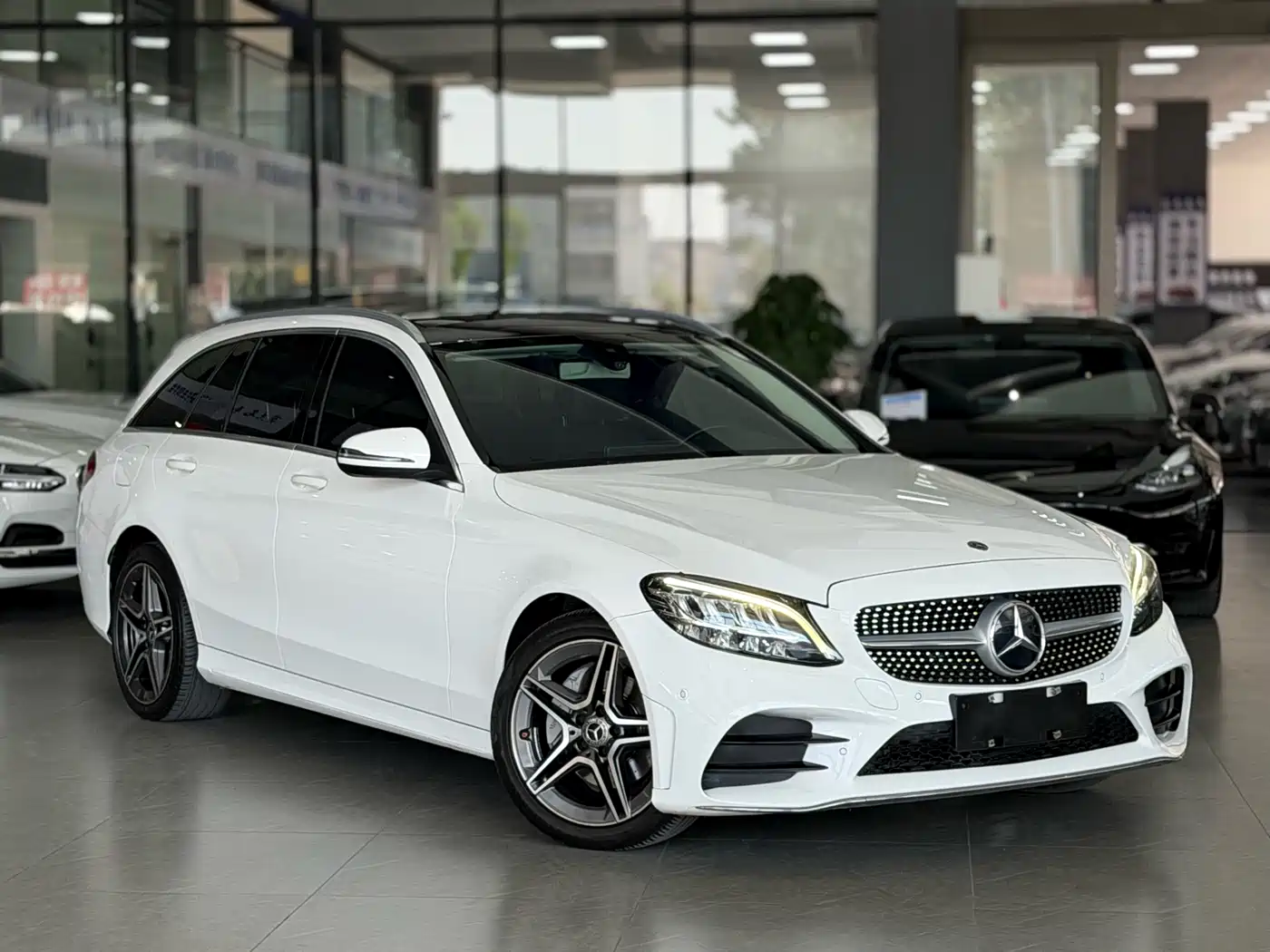 Mercedes-Benz C-Class (Import) 2019 C 260 Estate фото 3
