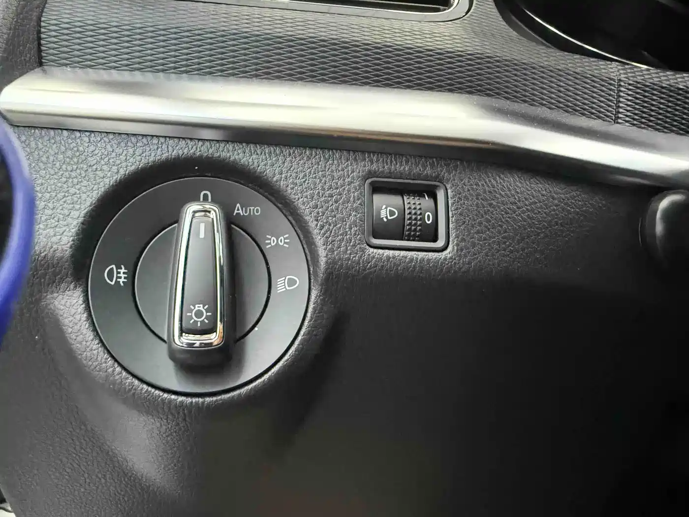 Škoda Kamiq 2022 1.5L Automatic Comfort Edition фото 10