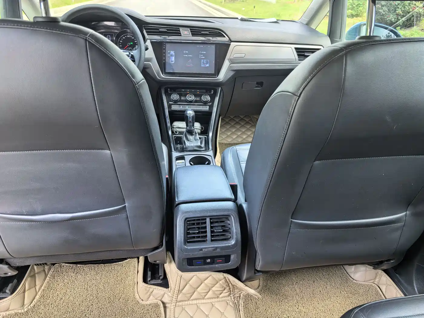 Volkswagen Touran 2016 Touran L 280TSI DSG Comfortline фото 18