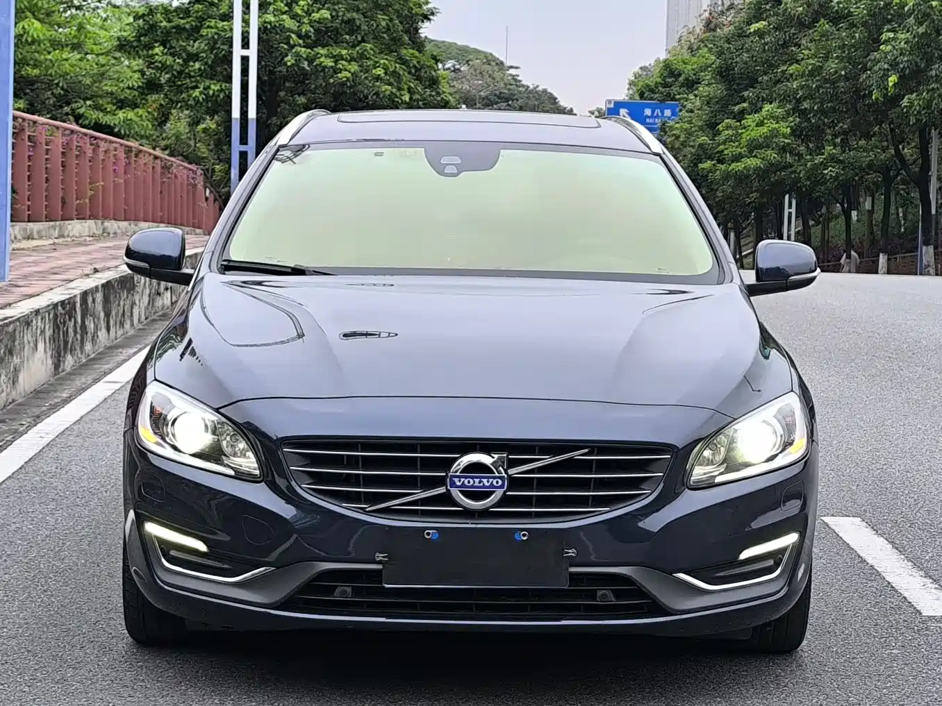 Volvo V60 2014 2014 Model Year Facelift T5 Inscription