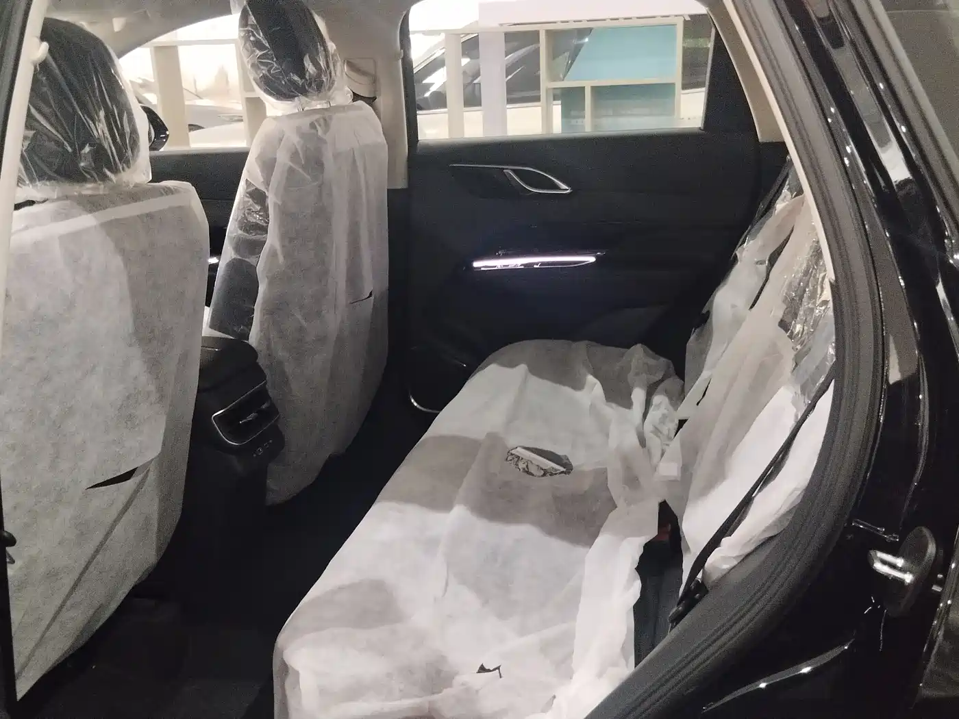 Hongqi HS3 PHEV 2025 125km Jingwei PLUS 2 Million Commemorative Edition фото 5