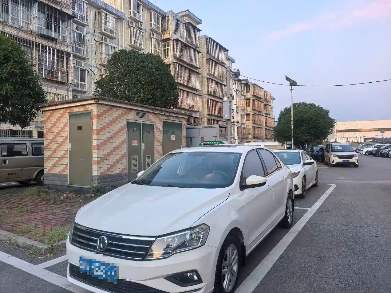 Фото 1 - Volkswagen Jetta