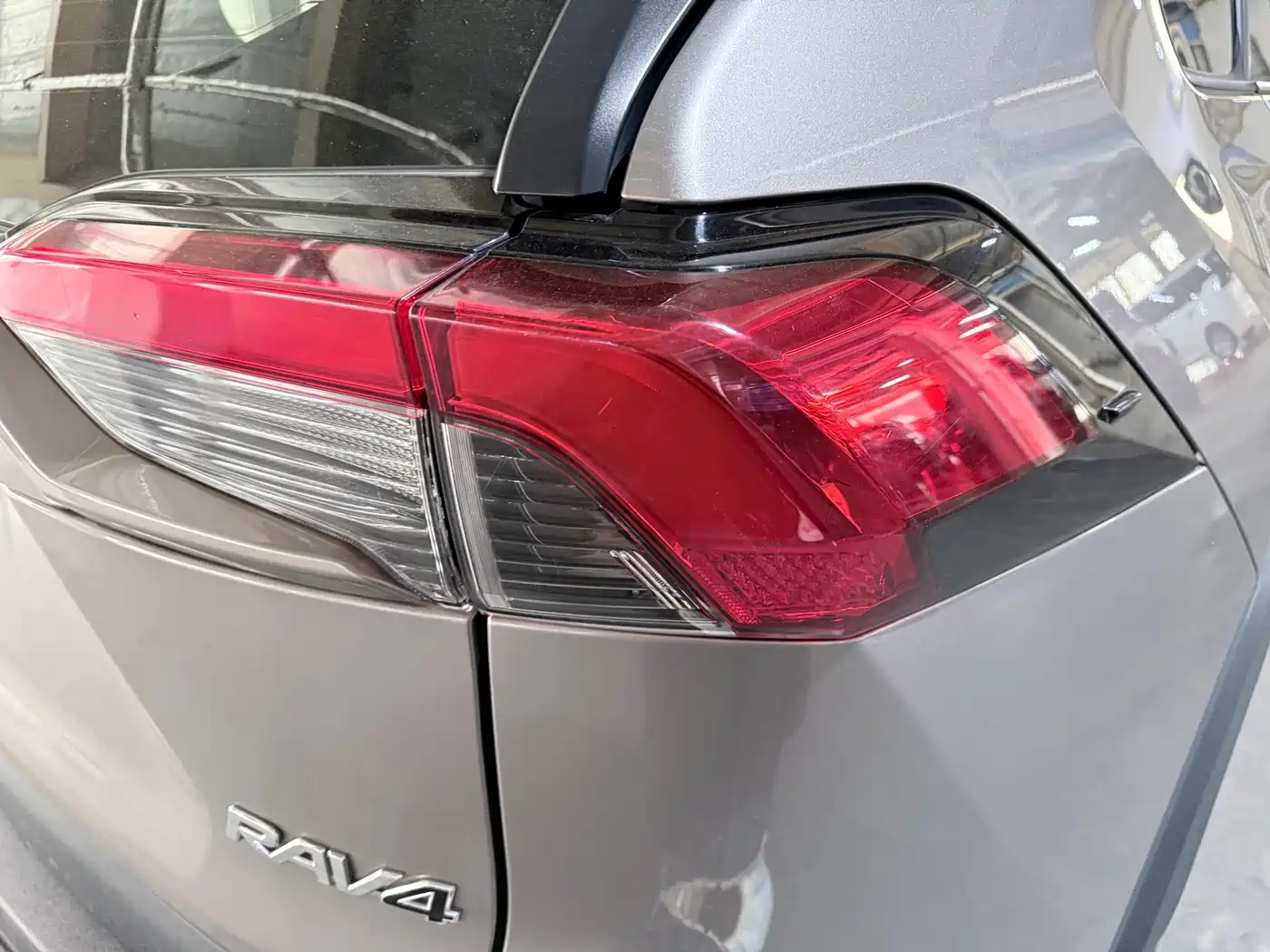 Toyota RAV4 Rongfang 2020 2.0L CVT 2WD Trend Edition фото 20