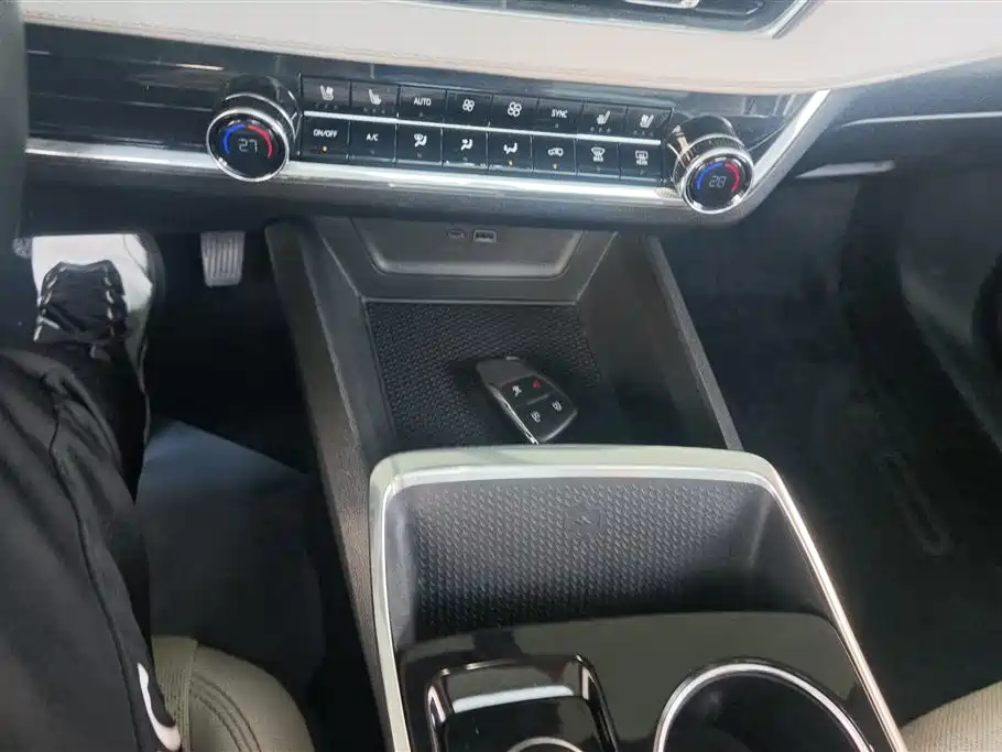 Chevrolet Equinox Plus 2024 155km ACTIV Ultimate Edition фото 16