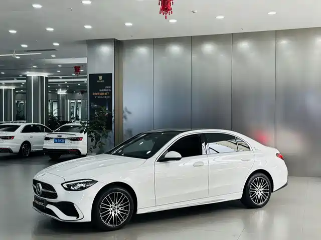 Mercedes-Benz C-Class 2023