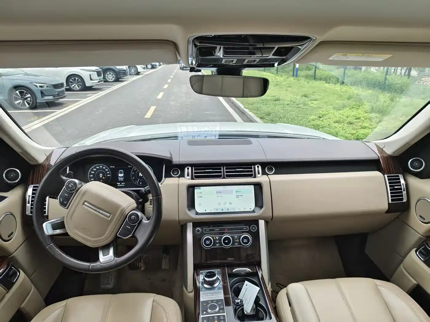 Land Rover Range Rover 2017 3.0 SC V6 Vogue фото 8