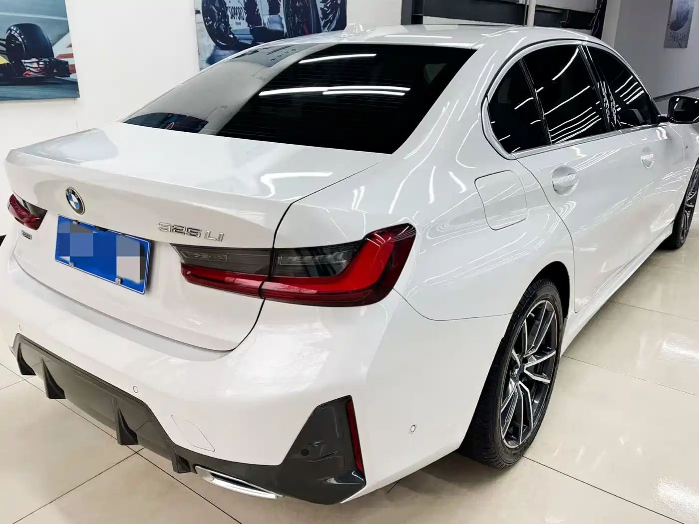 BMW 3 Series 2023 325Li xDrive M Sport Package фото 4