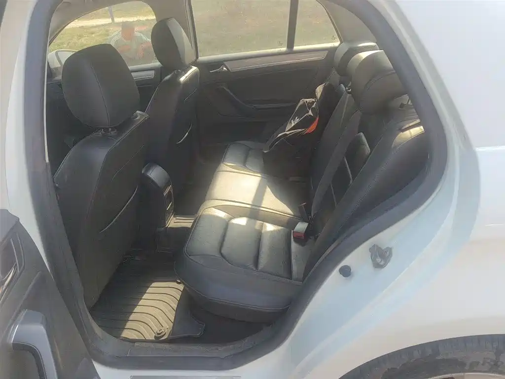Volkswagen Bora 2015 Quality Edition 1.6L Automatic Comfort фото 15