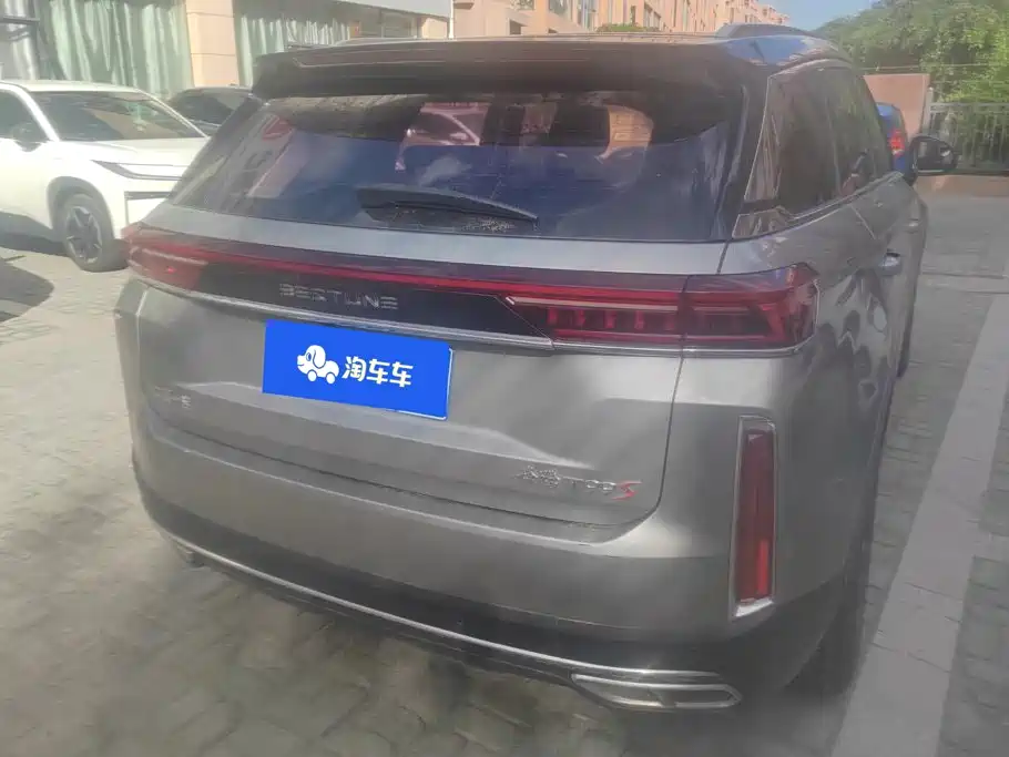 Фото 3 - Besturn Bestune T99