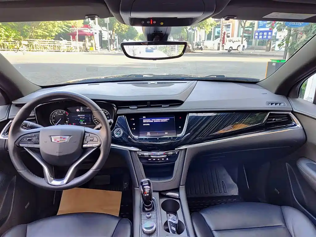 Cadillac XT6 2020 28T 6-Seater 4WD Luxury Model фото 10
