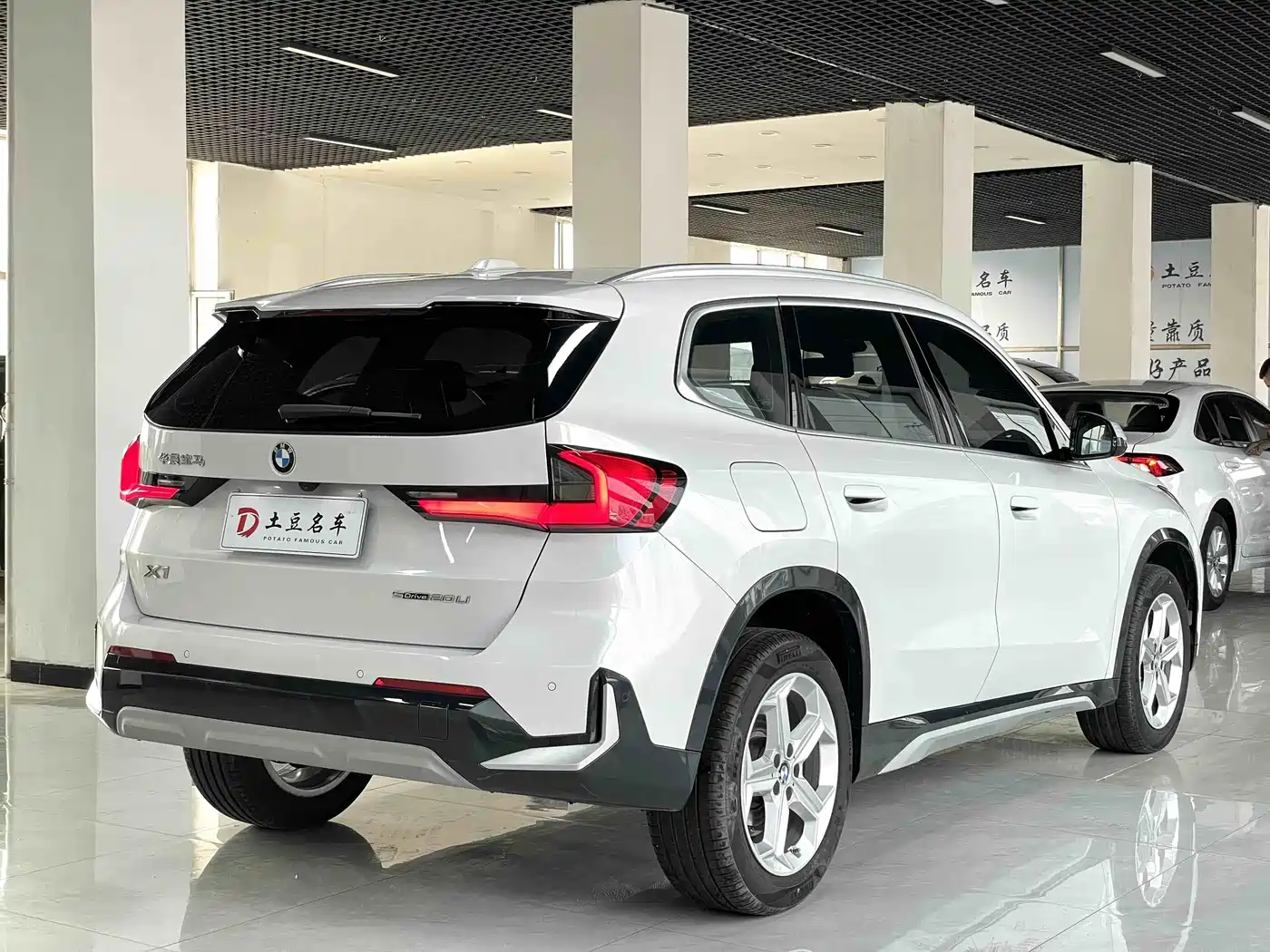 BMW X1 2023 sDrive20Li X Design Package фото 18
