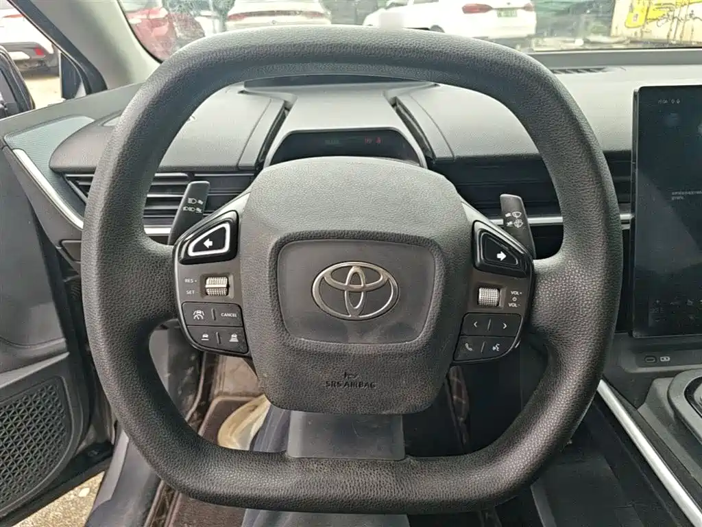 Toyota bZ3 2024 517km Elite PRO фото 11