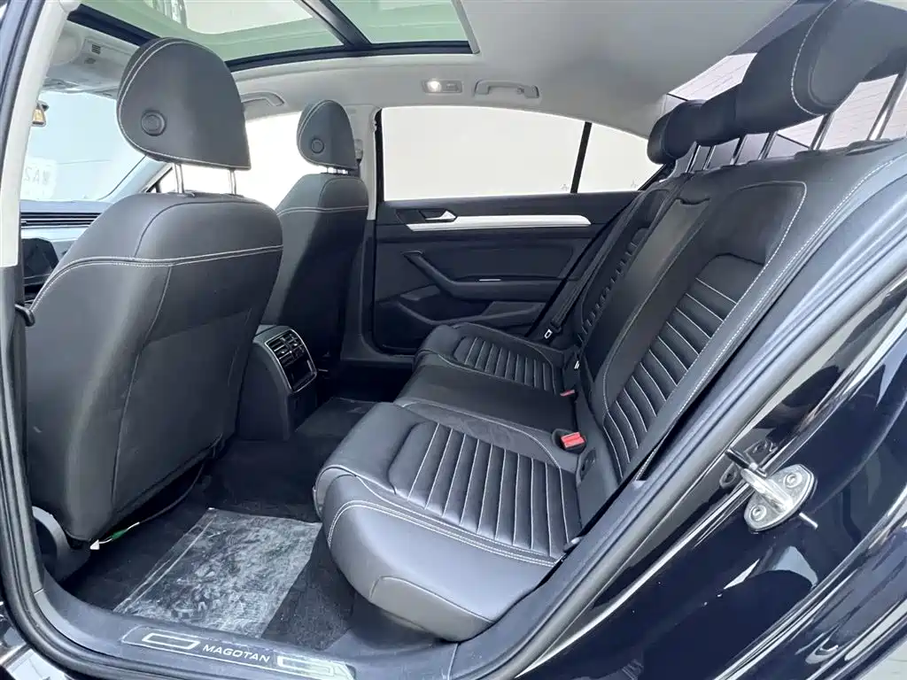 Volkswagen Magotan 2020 280TSI DSG Comfort фото 23