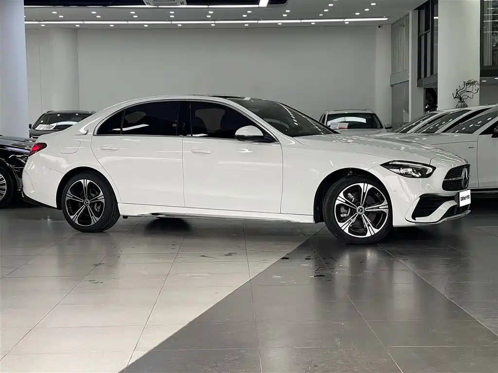 Mercedes-Benz C-Class 2022 C 260 L Sport 4MATIC фото 14