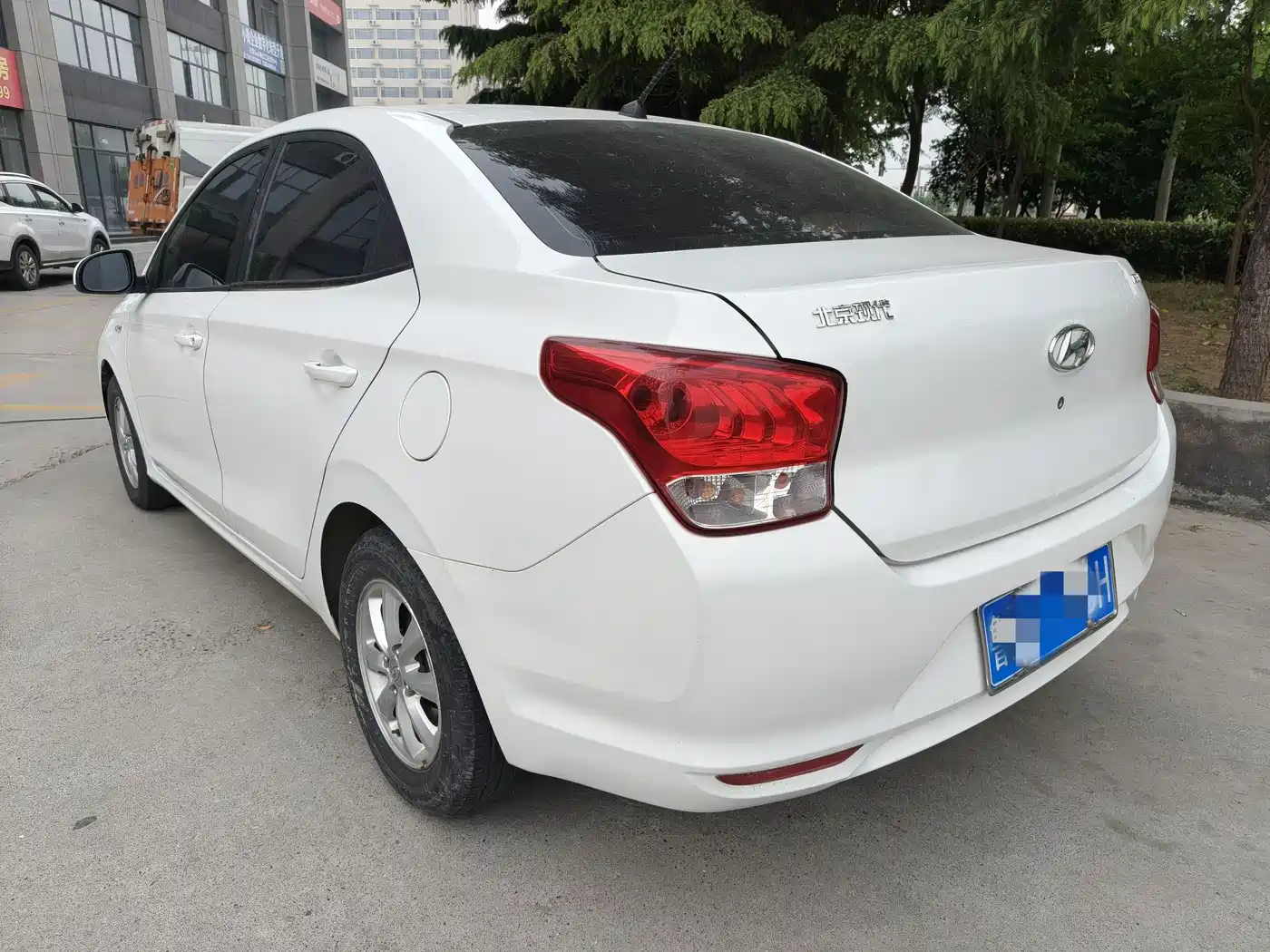 Hyundai Verna 2020 1.4L Manual GLS Colorful Edition фото 5