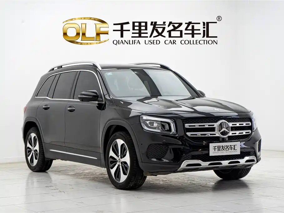 MERCEDES-BENZ GLB