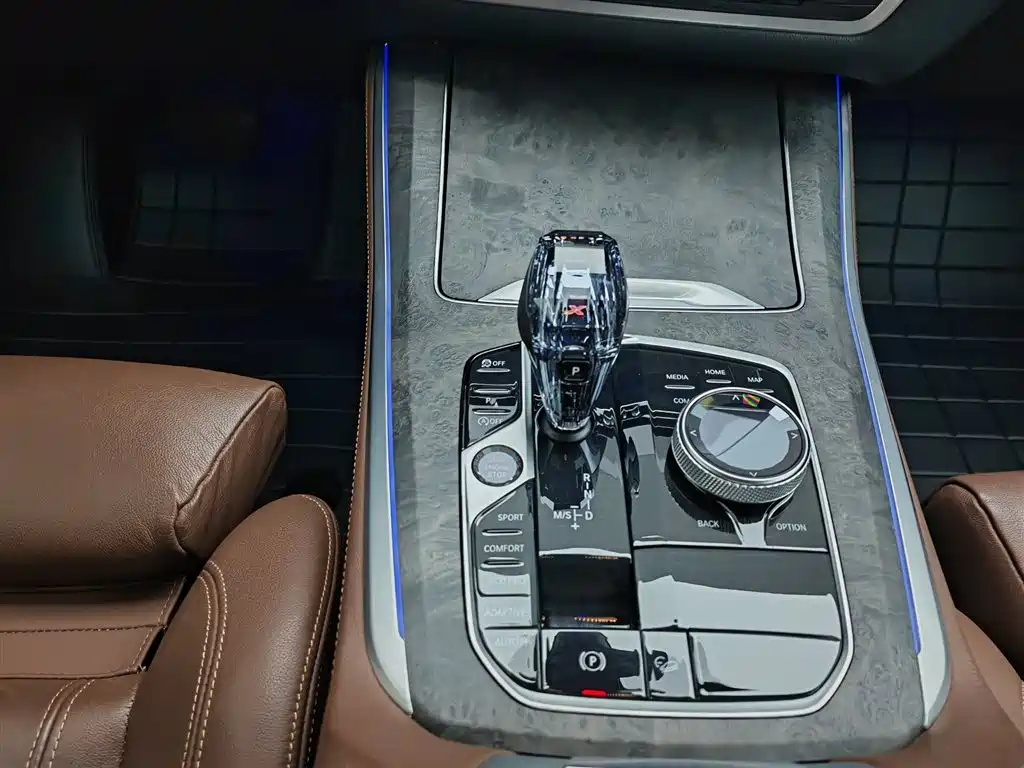 BMW X5 (Import) 2020 xDrive30i M Sport Package фото 13