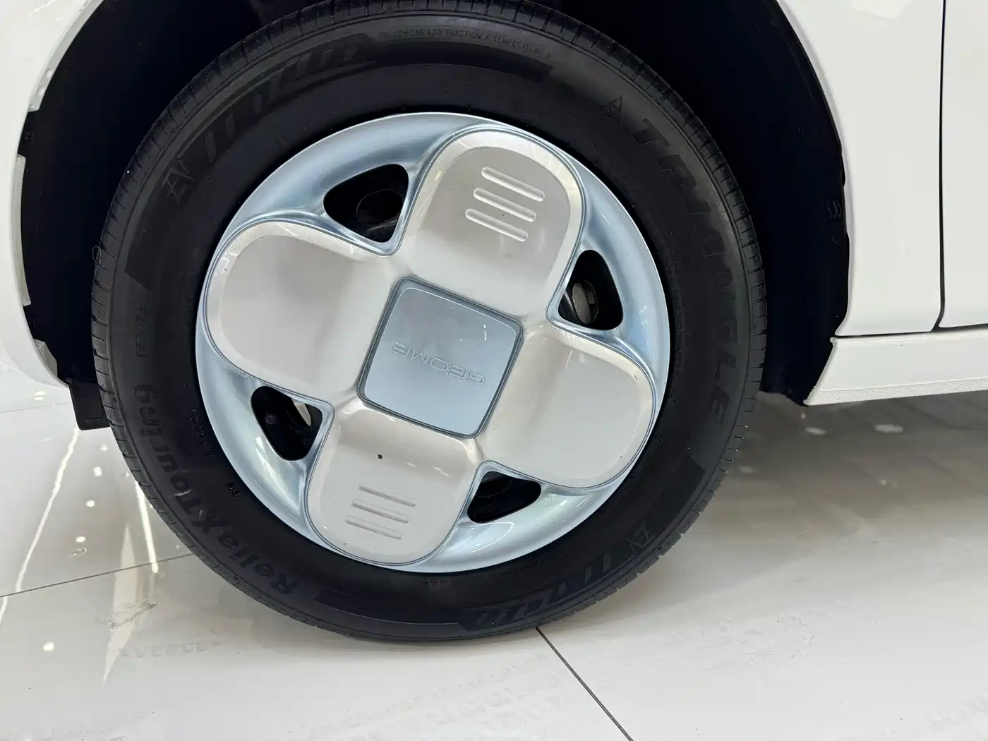 Geely Galaxy Panda 2025 Panda mini 210km Vitality Bear фото 5