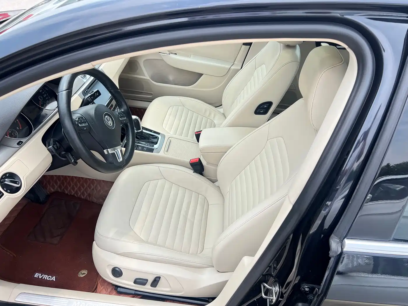 Volkswagen Magotan 2012 1.8TSI Luxury фото 11
