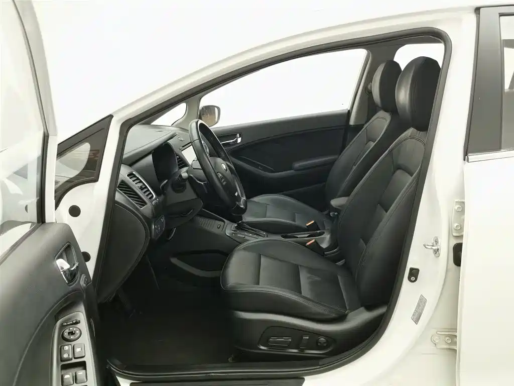 Kia K3 2013 1.6L Automatic Premium фото 10