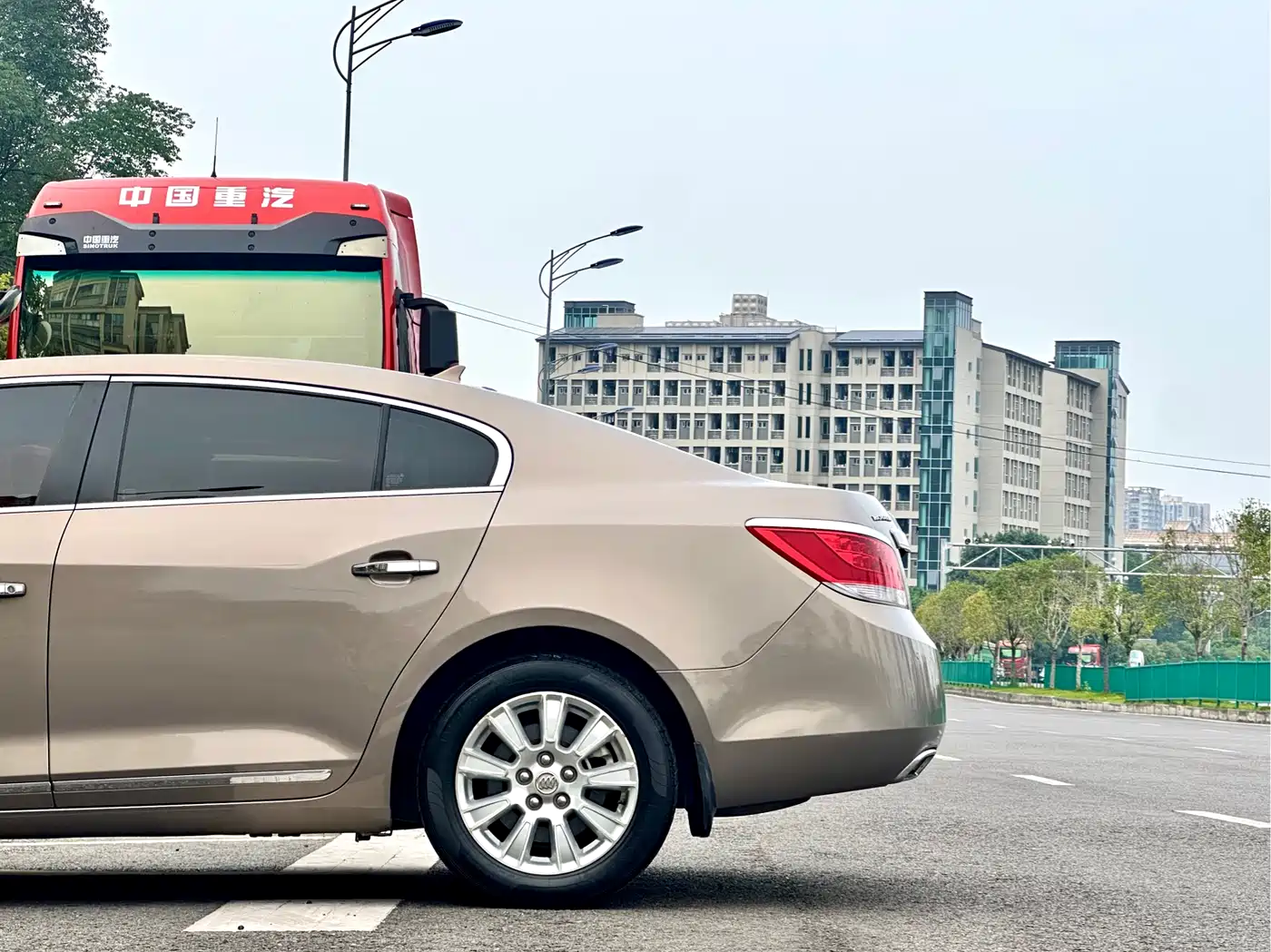 Buick LaCrosse 2013 2.4L SIDI Luxury Comfort фото 9