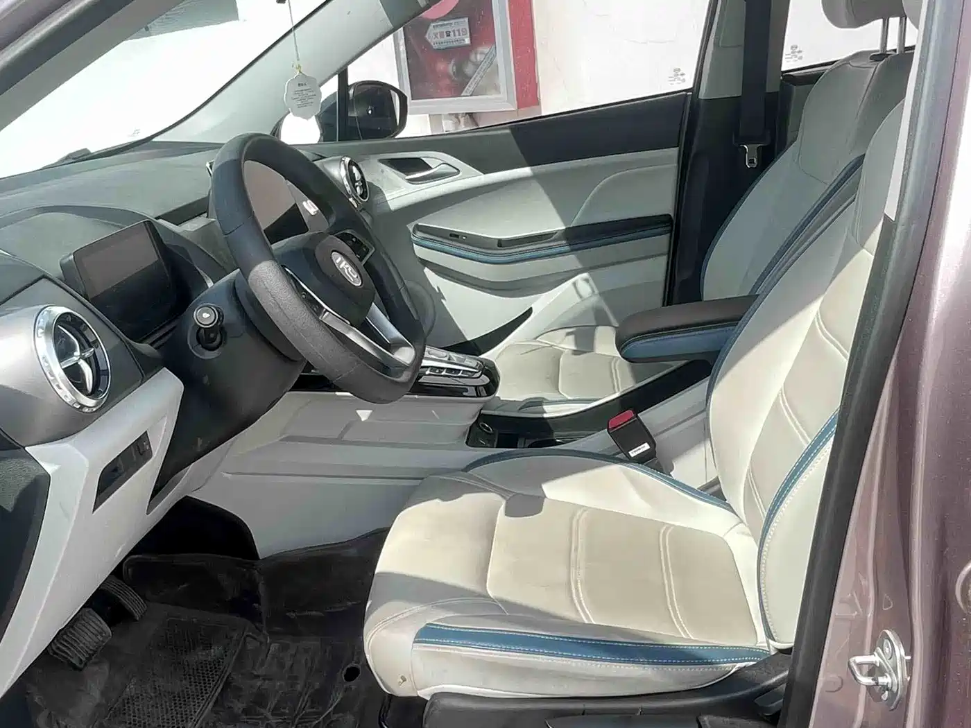 BYD Yuan Pro 2023 401KM Luxury фото 8