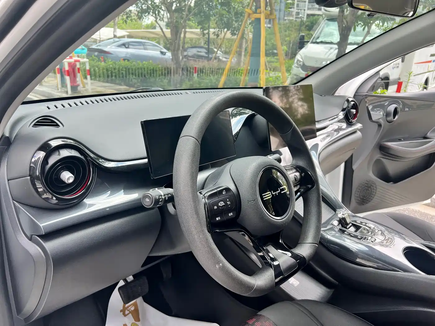 BYD e2 2023 2023 Luxury Model