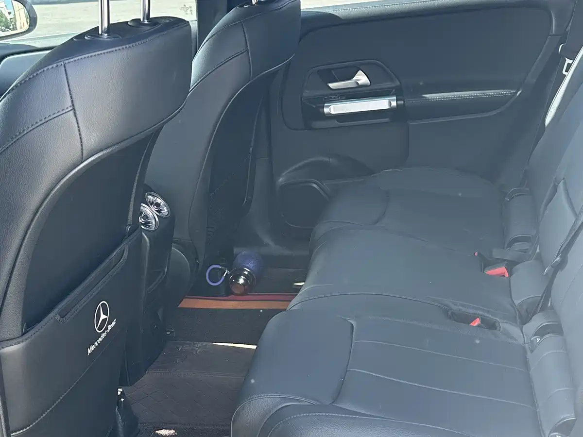 Mercedes-Benz GLB 2023 Facelift GLB 200 Dynamic фото 7