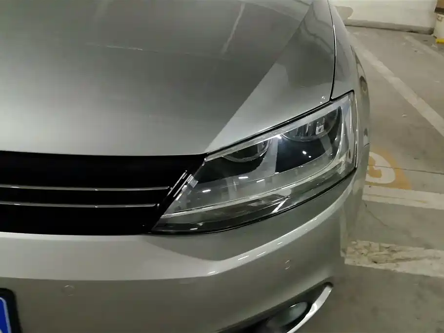 Volkswagen Sagitar 2014 1.4TSI Automatic Luxury фото 5