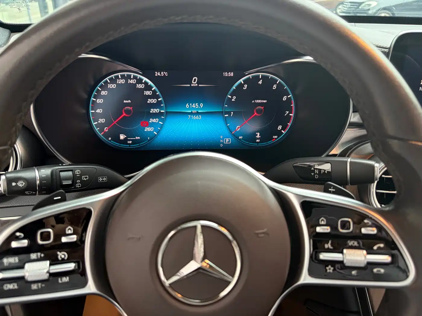 Mercedes-Benz GLC 2020 Facelift GLC 260 L 4MATIC Luxury фото 10