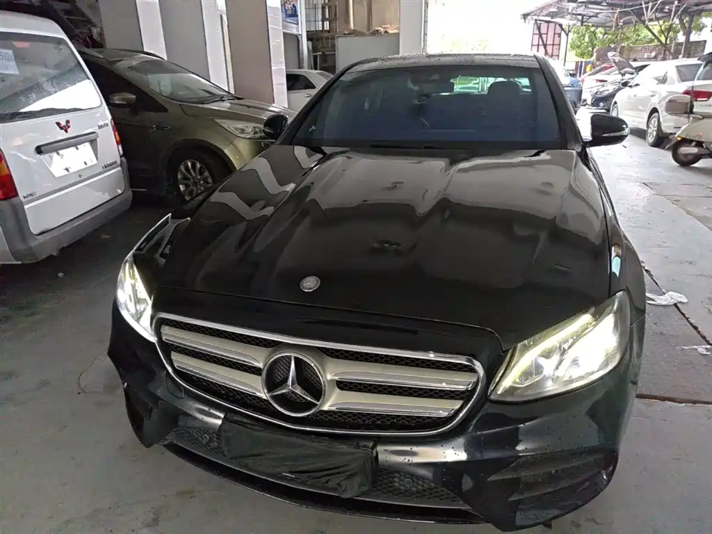 Mercedes-Benz E-Class 2017 E 200 Sport 4MATIC фото 3