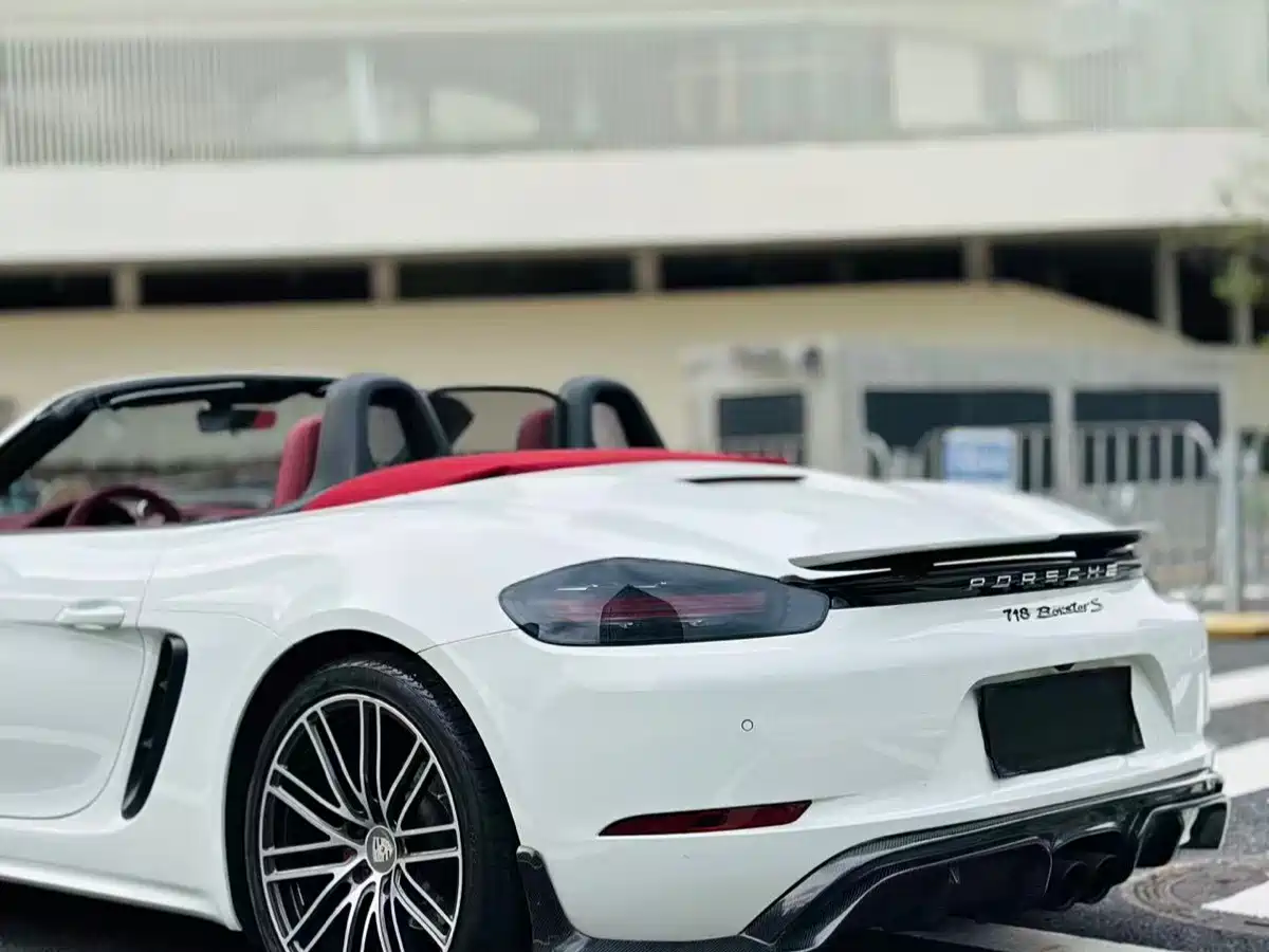 Фото 6 - Porsche 718