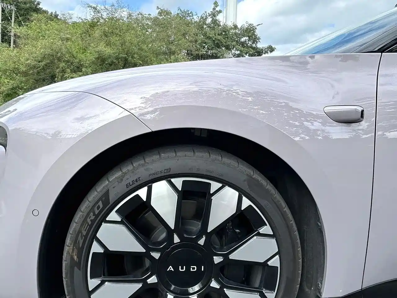 Photo 11 - Audi E5 Sportback