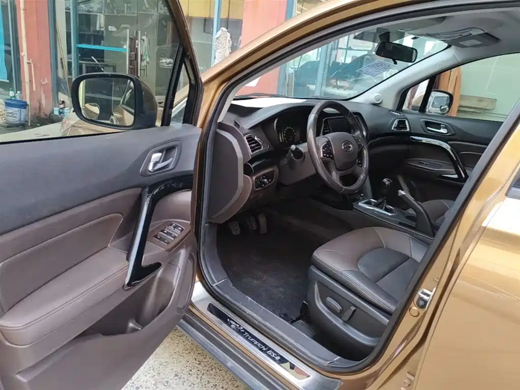 GAC Trumpchi Trumpchi GS4 2017 235T Manual 2WD Luxury фото 16