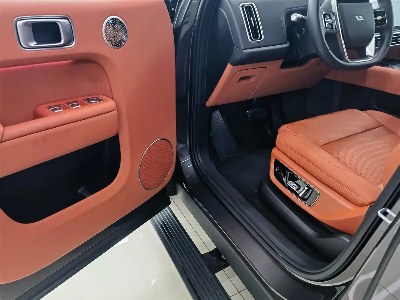 Li Auto Li Xiang L9 2025 Ultra Smart Renewal Edition фото 5