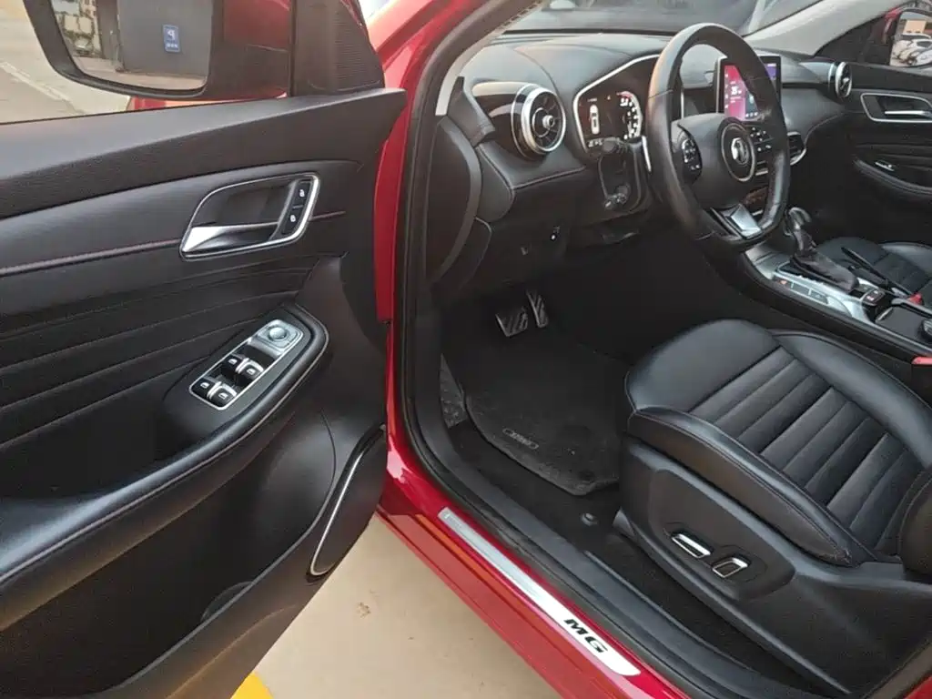 MG HS 2019 2018 20T Auto 2WD Hormone Excitement Edition (China V)