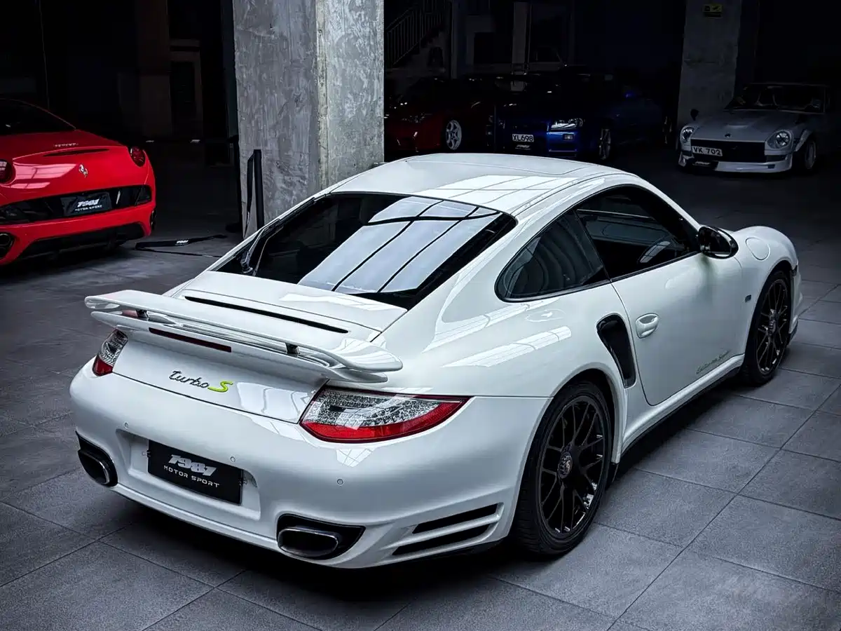 Porsche 911 фото 4