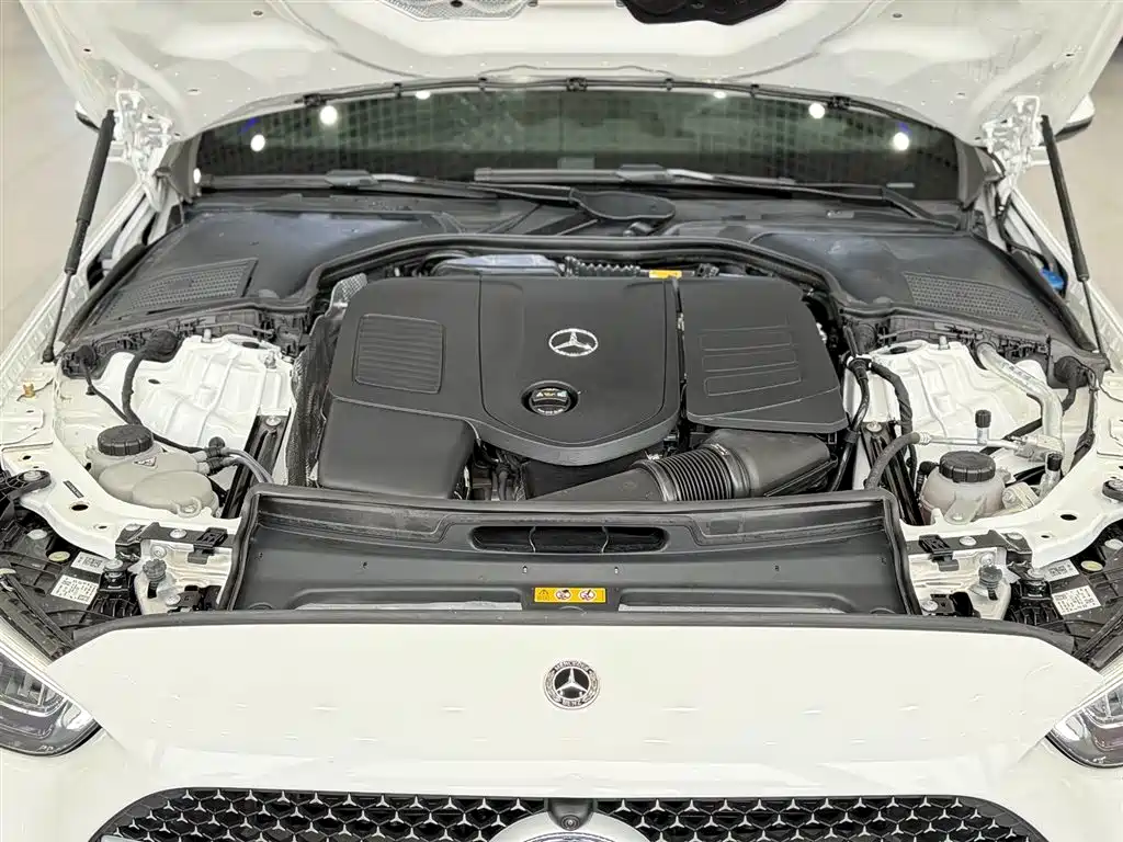 Mercedes-Benz C-Class 2024 Facelift C 260 L Sport фото 25