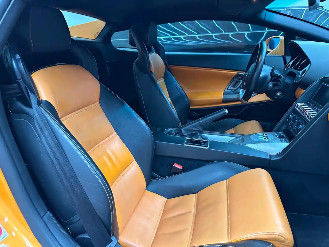 Lamborghini Gallardo 2011 Lamborghini Gallardo LP 560-4 Bicolore фото 15