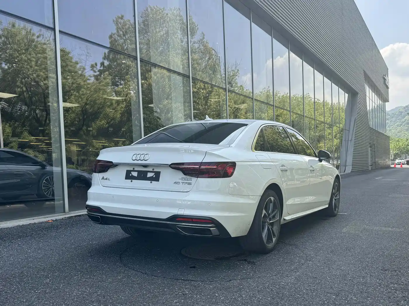 Audi A4L 2020 40 TFSI Fashion Elegance фото 6