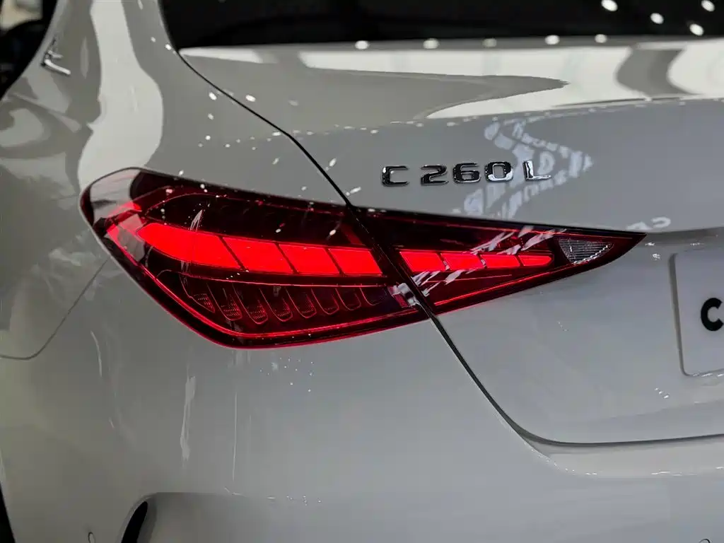 Mercedes-Benz C-Class 2024 Facelift C 260 L Sport фото 13