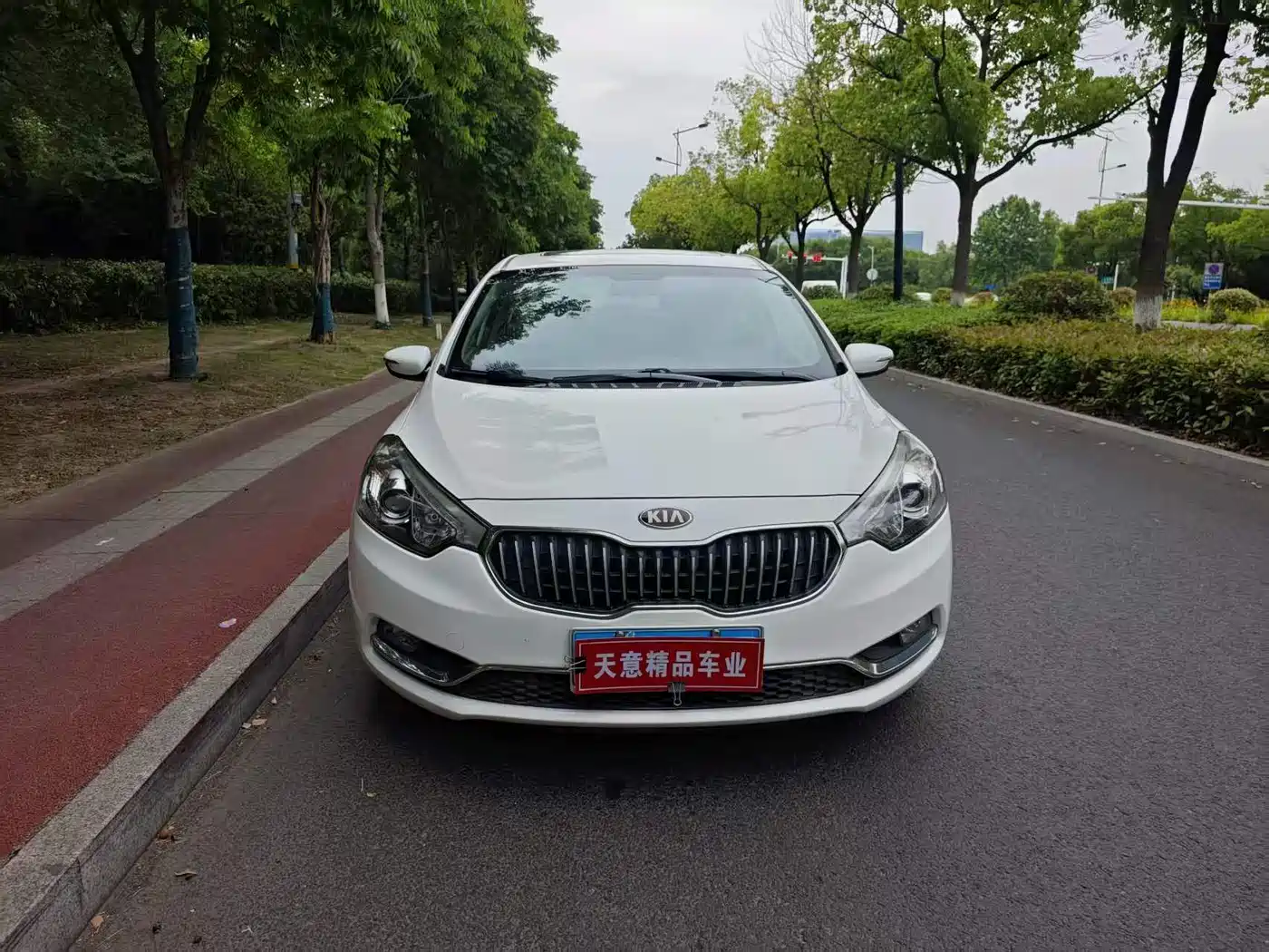 Kia K3 2013 1.6L Automatic GLS фото 2