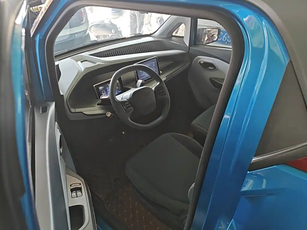 Baojun E200 2021 2020 305KM Smart Edition