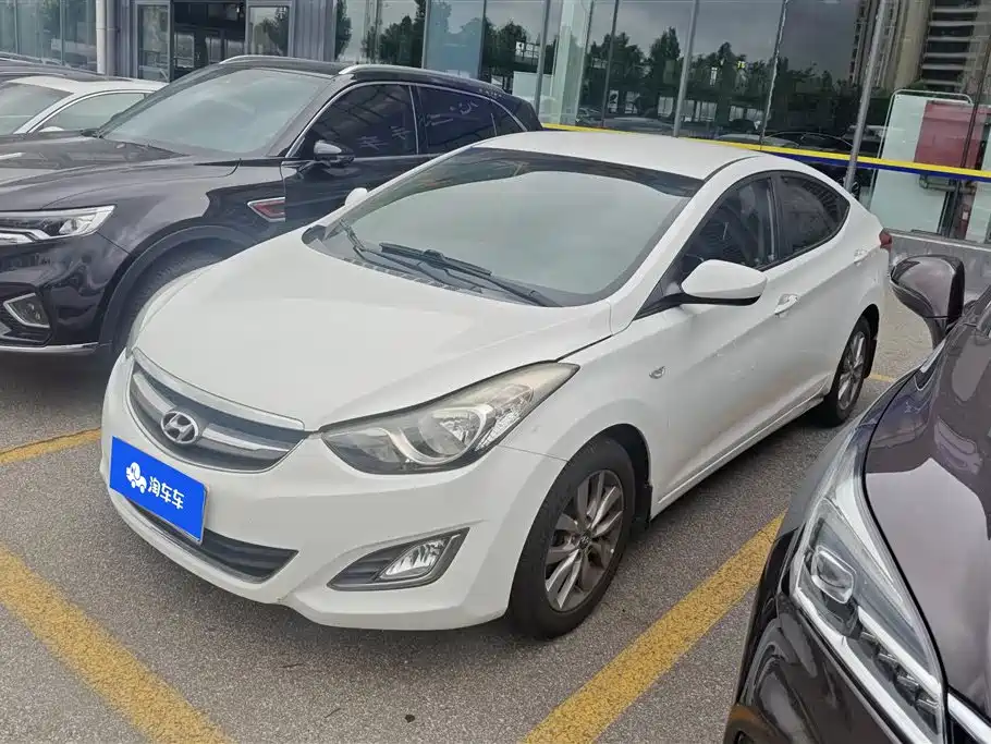 Hyundai Langdong 2015 1.6L Auto Trend